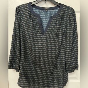 Ann Taylor Blue Print Blouse Large